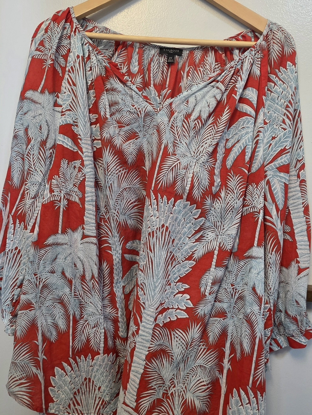 Talbots Red Tunic with Pale Blue Palm Print 2xl